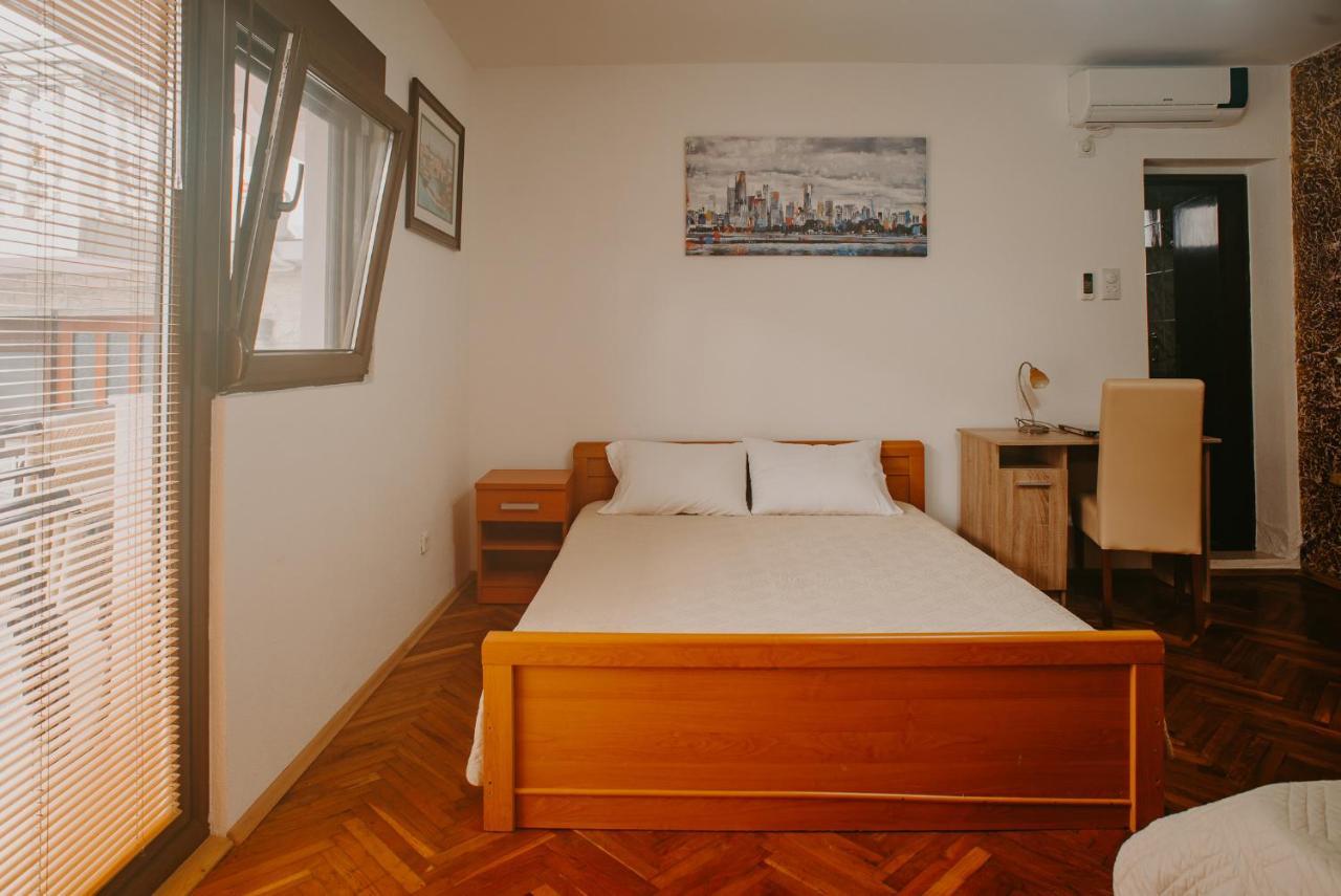 Ferienwohnung Azure Adriatic Kotor Exterior foto
