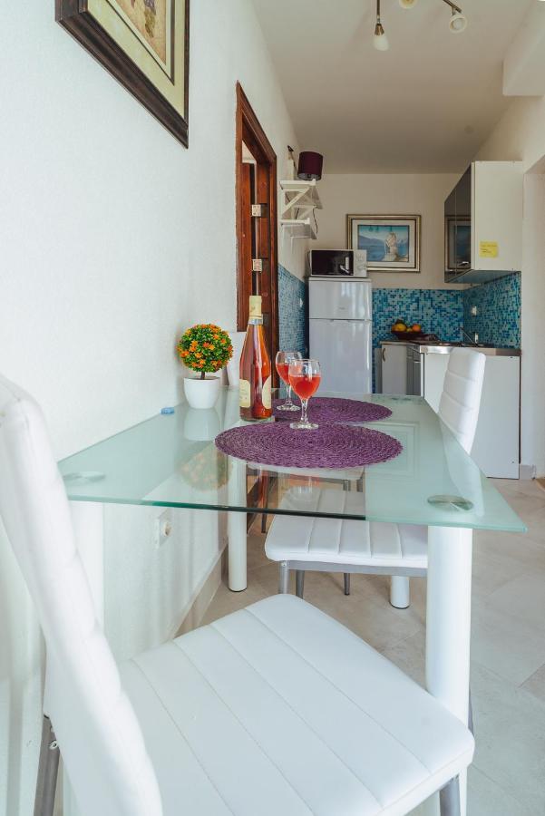 Ferienwohnung Azure Adriatic Kotor Exterior foto
