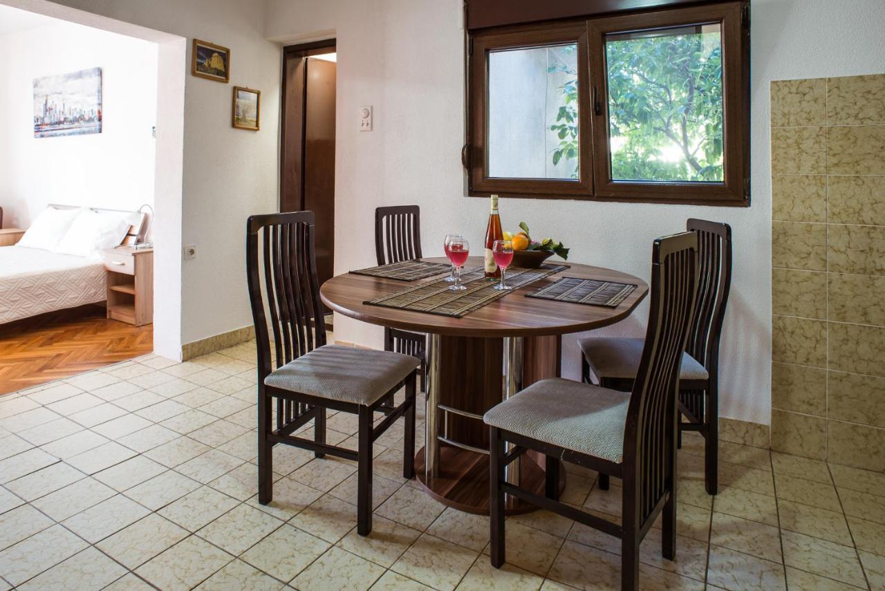 Ferienwohnung Azure Adriatic Kotor Exterior foto