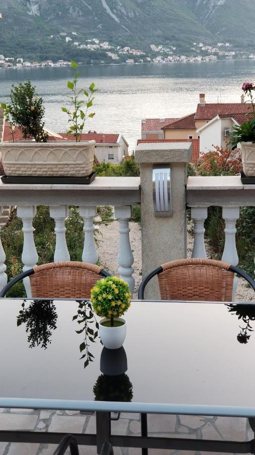 Ferienwohnung Azure Adriatic Kotor Exterior foto